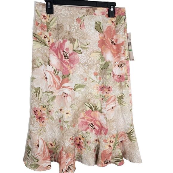 Alfred Dunner Woman’s Floral Print Midi Skirt in Romancing the Stone! - Picture 2 of 6